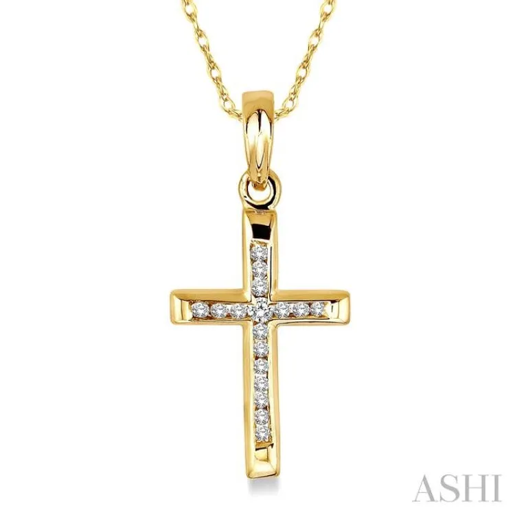 1/10 Ctw Single Cut Diamond Cross Pendant in 14K Yellow Gold with Chain