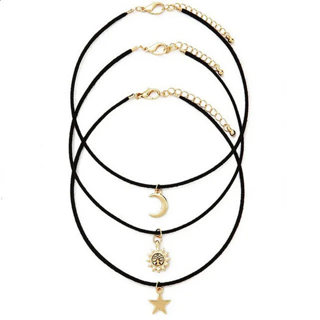 Fashion 3 Pcs Sets Star Moon Sun Chokers Necklaces Alloy Pendants Maxi Necklaces For Unisex Hot-selling Necklace Sets