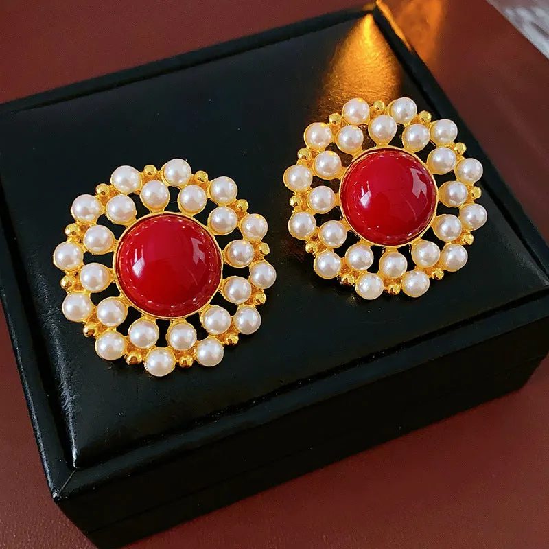 Luxurious Flower Flower Artificial Pearl Electroplating Earrings