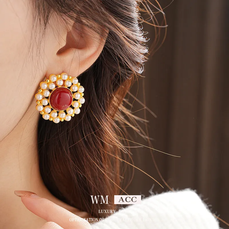 Luxurious Flower Flower Artificial Pearl Electroplating Earrings