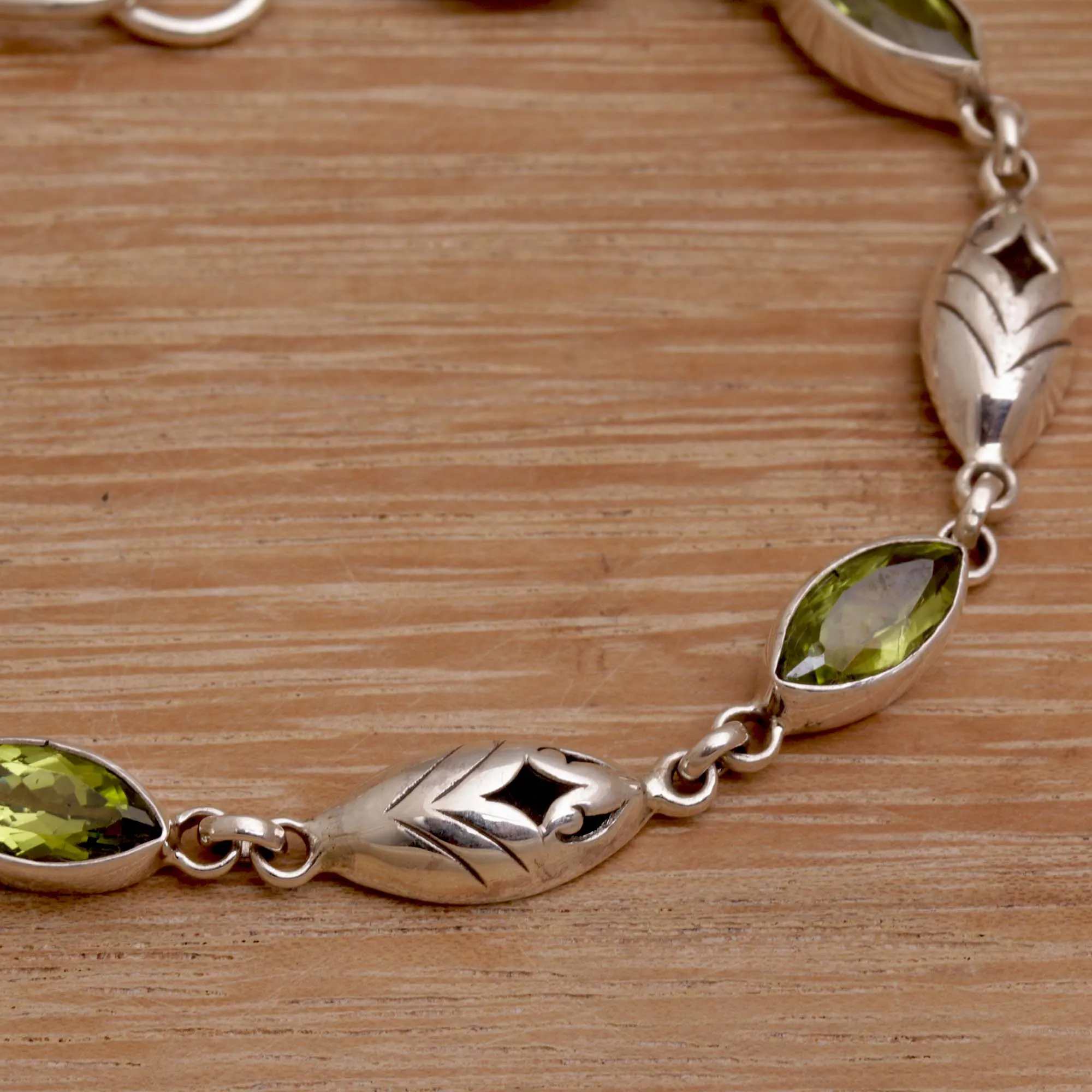 Opulent Nature Balinese Peridot and Sterling Silver Link Bracelet