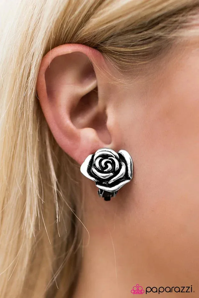 Paparazzi Earring ~ Born BLOOMantic - Silver