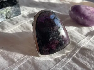 Sugilite Naevia Ring - Large Bell (US 7.5)