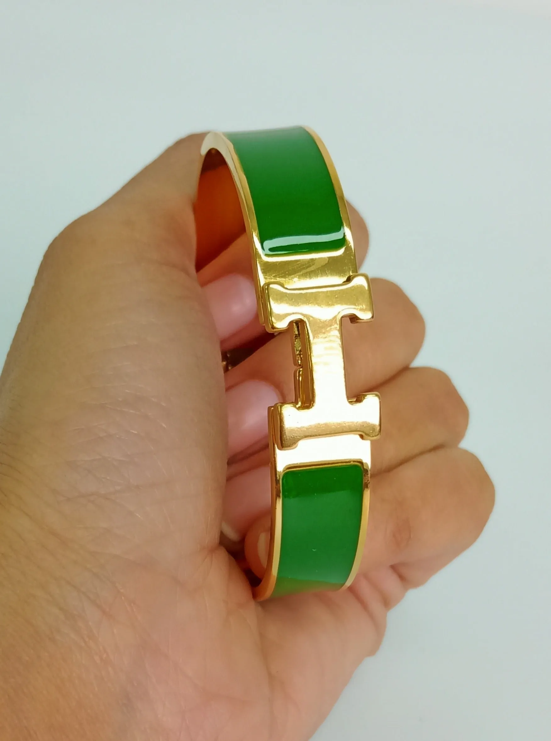 Verdant Elegance Cuff Bracelet