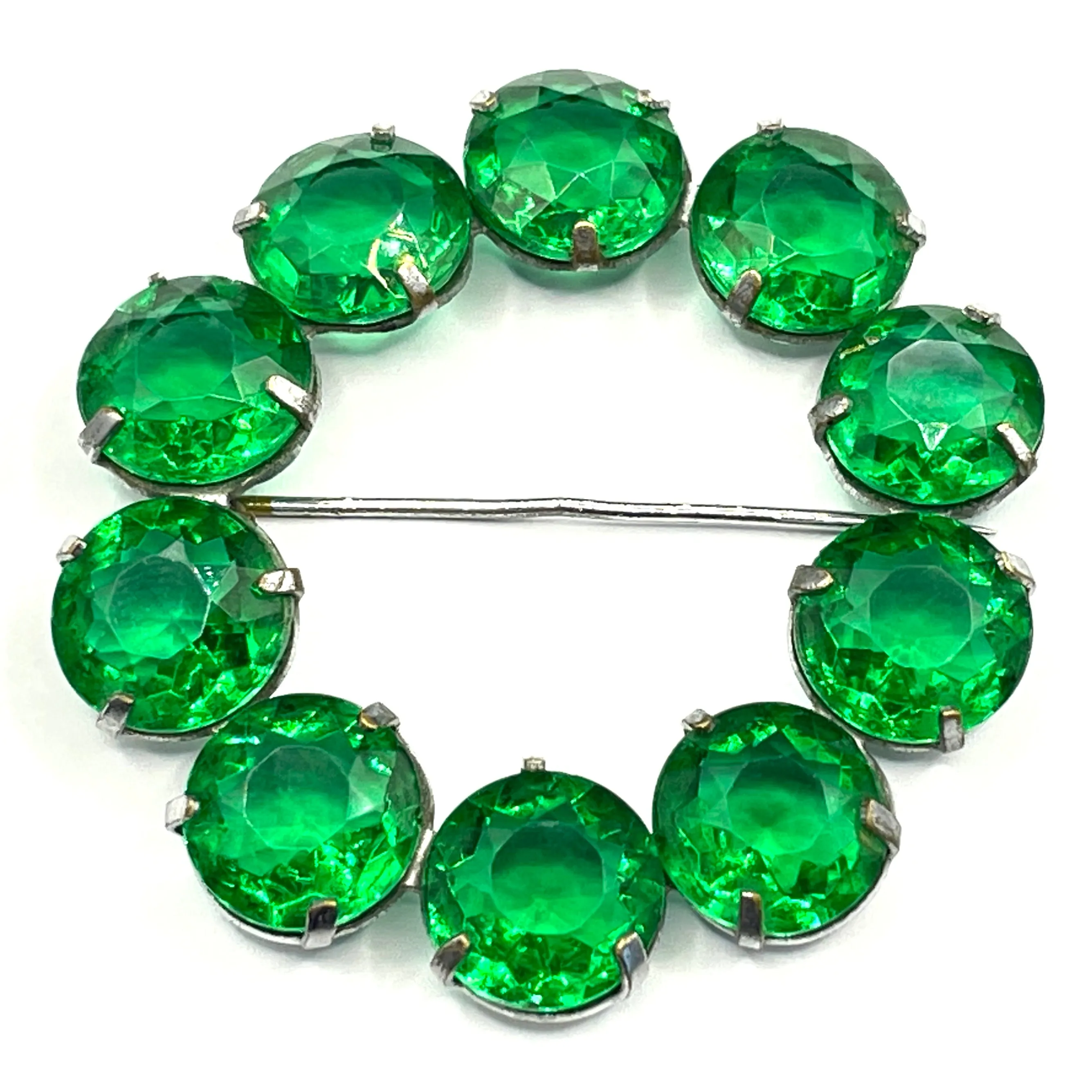 Vintage Art Deco bezel set gorgeous vibrant emerald green crystal riviere circle brooch, open-backed rhinestones in silver tone (Copy)